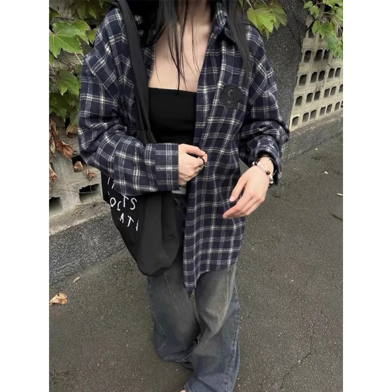QWEEK Vintage Oversized Plaid Shirt Woman Streetwear Casual Long Sleeve Blouse Korean Style Youthful Harajuku Autumn Clothes
QWEEK Vintage Oversized Plaid Shirt Woman Streetwear Casual Long Sleeve Blouse Korean Style Youthful Harajuku Autumn Clothes