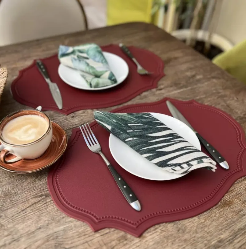 1/4/6PCS Oval Shaped PU Red Placemats Set Faux Leather Kitchen Dining Table Pad Luxury Gift Place Mat Tableware Cafe Pad 식탁매트
1/4/6PCS Oval Shaped PU Red Placemats Set Faux Leather Kitchen Dining Table Pad Luxury Gift Place Mat Tableware Cafe Pad 식탁매트