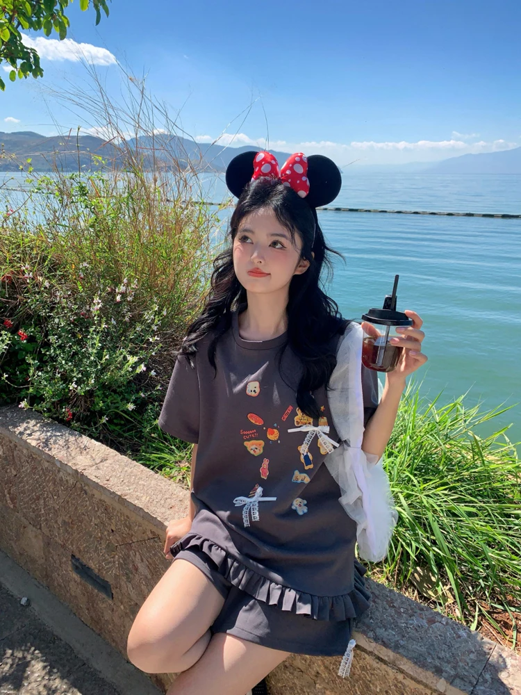 Sweet Heavy Embellished Knot Floral Print Short Sleeve T-Shirt Casual Shorts Women's 2026 Summer New Two-piece Set
Sweet Heavy Embellished Knot Floral Print Short Sleeve T-Shirt Casual Shorts Women's 2026 Summer New Two-piece Set