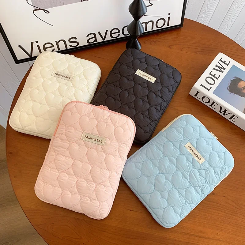 Computer bag Korean version new liner bag fashionable pad tablet bag fresh candy color
Computer bag Korean version new liner bag fashionable pad tablet bag fresh candy color