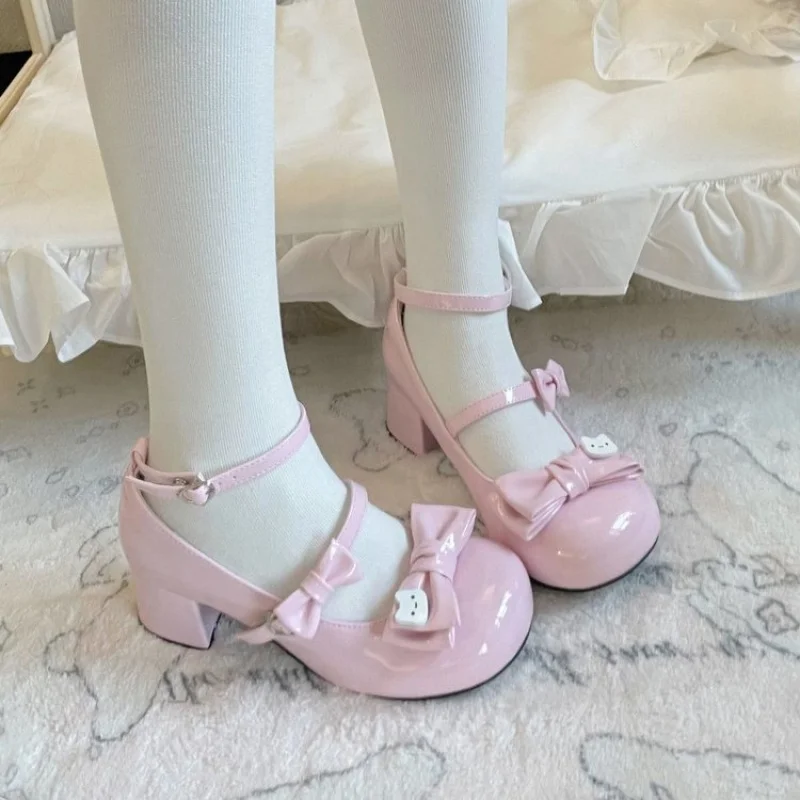 Милые детские туфли Мэри Джейн в стиле Лолиты с узлом-бабочкой, лаконичные кожаные туфли на толстом каблуке, женские туфли-лодочки на мелком каблуке
Милые детские туфли Мэри Джейн в стиле Лолиты с узлом-бабочкой, лаконичные кожаные туфли на толстом каблуке, женские туфли-лодочки на мелком каблуке