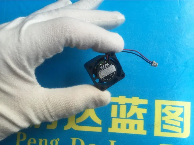 Бесшумный охлаждающий вентилятор для ноутбука SEPA MFB25A-05 5V 2,5 cm2510 Ball Micro Drive USB
Бесшумный охлаждающий вентилятор для ноутбука SEPA MFB25A-05 5V 2,5 cm2510 Ball Micro Drive USB