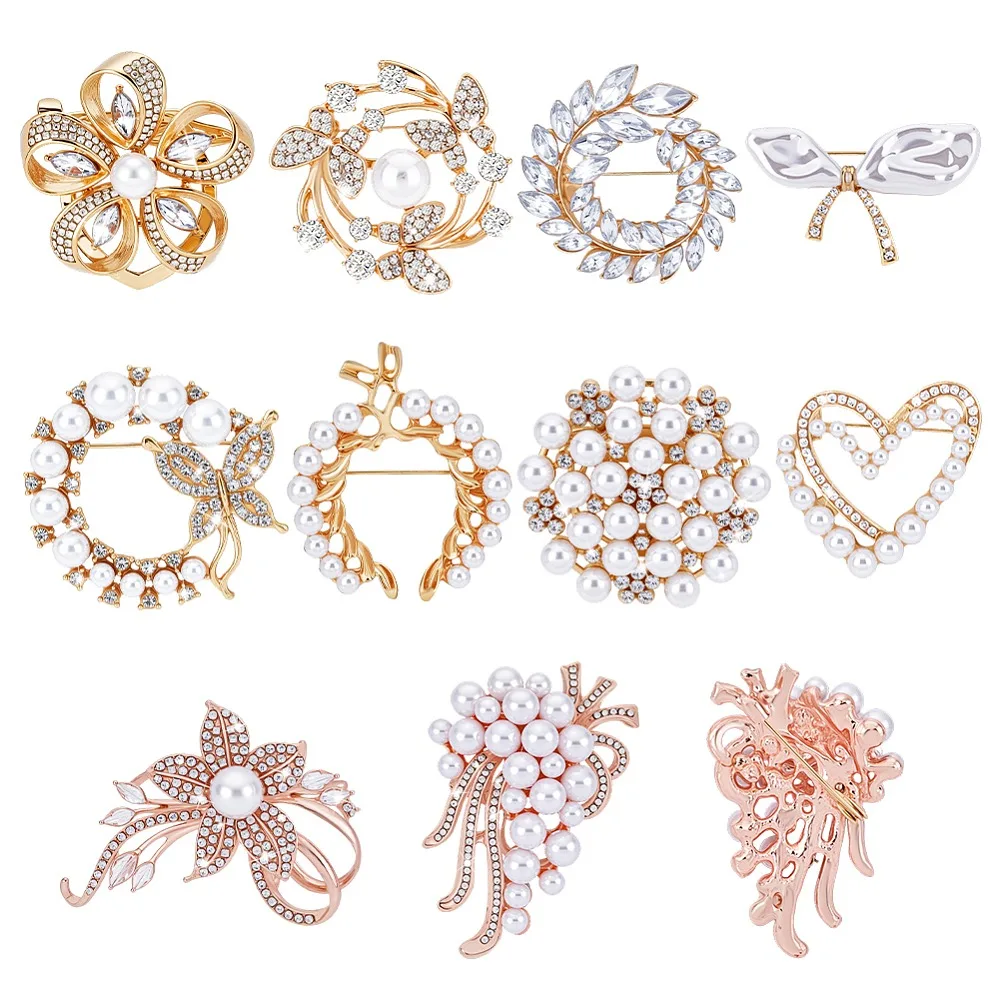 10Pcs 10 Styles Alloy Rhinestone Brooches with Plastic Pearl Beads Mixed Shapes Golden Rose Gold 31~57x33.5~46.7mm 1pc/style
10Pcs 10 Styles Alloy Rhinestone Brooches with Plastic Pearl Beads Mixed Shapes Golden Rose Gold 31~57x33.5~46.7mm 1pc/style