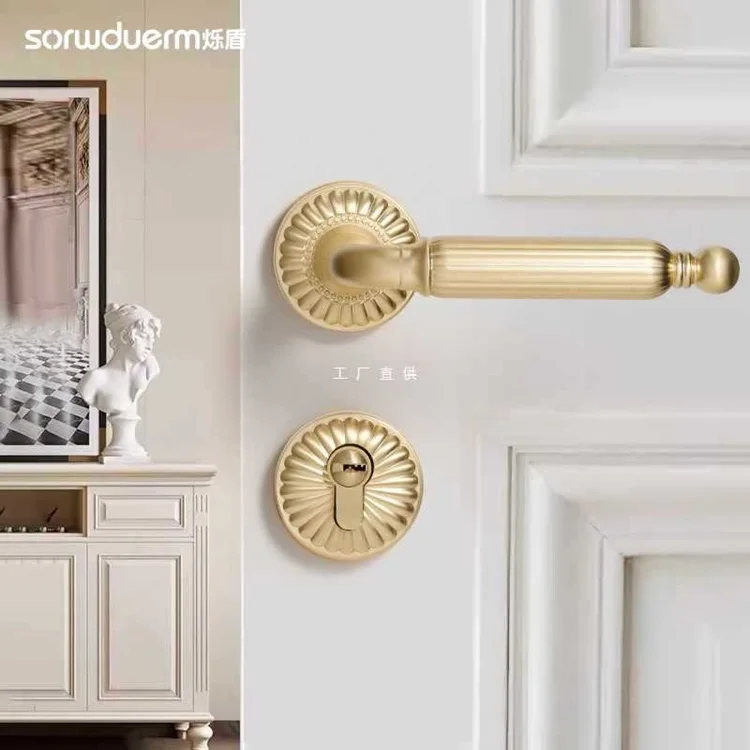 High End Luxury Interior Modern House Classic Polish Brass Golden Messing Champagne Gold Door Handles With Lock for Living Room
High End Luxury Interior Modern House Classic Polish Brass Golden Messing Champagne Gold Door Handles With Lock for Living Room