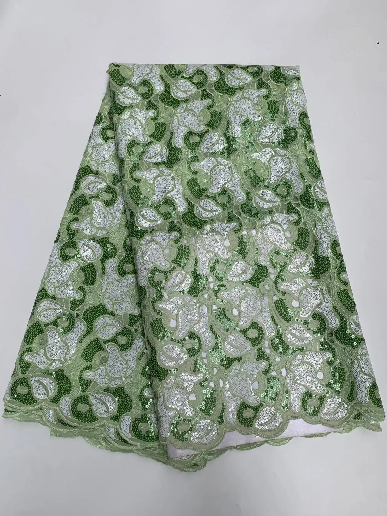 African Nigerian Embroidery Lace Fabric, High Quality, French Tulle, Wedding Party Dress, Sequins, Organza 5Yards, 2026 TY017
African Nigerian Embroidery Lace Fabric, High Quality, French Tulle, Wedding Party Dress, Sequins, Organza 5Yards, 2026 TY017