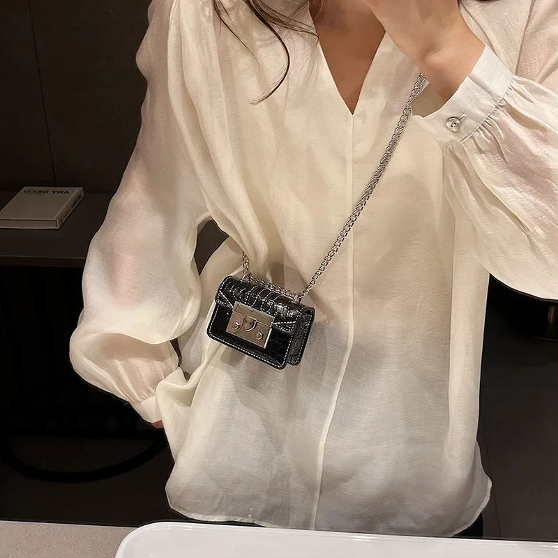 Trendy Mini Crossbody Bag - Luxury Designer Chain Strap Purse for Women, Summer Fashion Accessory сумка женская 크로스 백
Trendy Mini Crossbody Bag - Luxury Designer Chain Strap Purse for Women, Summer Fashion Accessory сумка женская 크로스 백