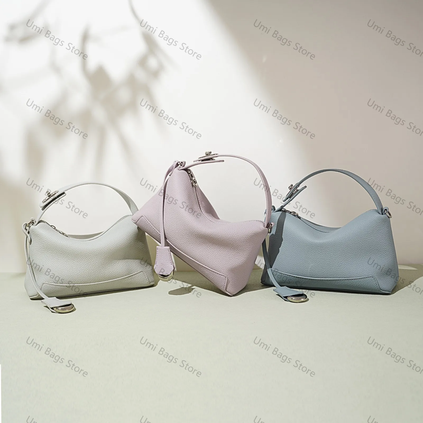 Genuine Cow Leather Women Shoulder Bag Lavender Purple Color Lock Top-handle Handbag Designer Pillow Tote Soft All-match
Genuine Cow Leather Women Shoulder Bag Lavender Purple Color Lock Top-handle Handbag Designer Pillow Tote Soft All-match