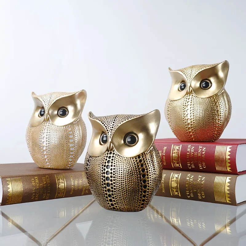 Nordic Style Minimalist and Luxurious Resin Owl Ornament for Home, Living Room, TV Cabinet, Simulated Animal Decoration Crafts
Nordic Style Minimalist and Luxurious Resin Owl Ornament for Home, Living Room, TV Cabinet, Simulated Animal Decoration Crafts
