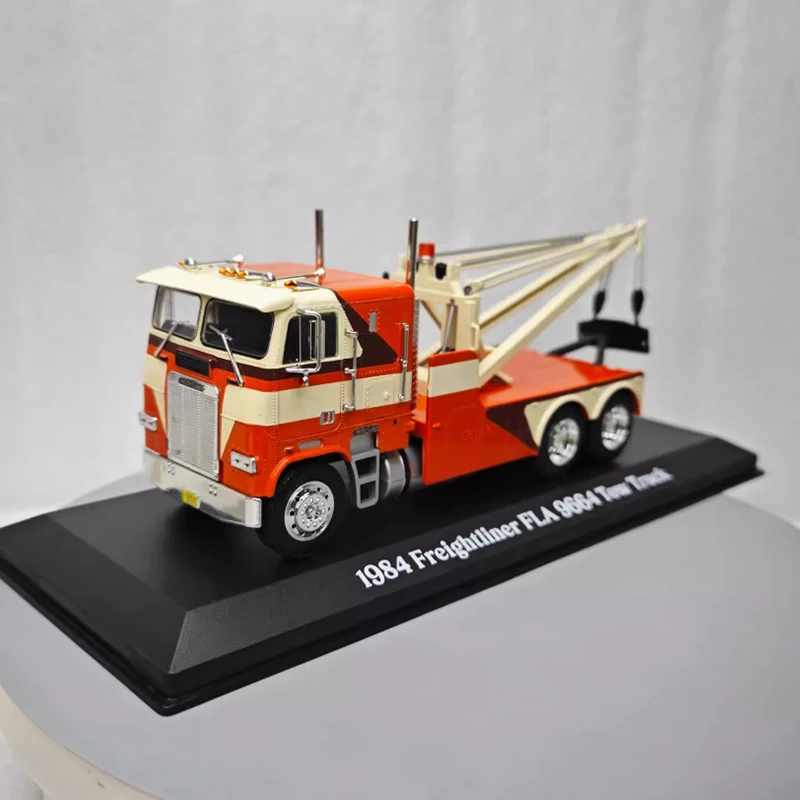 Bulk GreenLight, литой под давлением, масштаб 1:43, 1984, грузовик Freightliner FLA 9664, буксирный грузовик без коробки, модель автомобиля из сплава, классическая коллекция, демонстрационные игрушки
Bulk GreenLight, литой под давлением, масштаб 1:43, 1984, грузовик Freightliner FLA 9664, буксирный грузовик без коробки, модель автомобиля из сплава, классическая коллекция, демонстрационные игрушки
