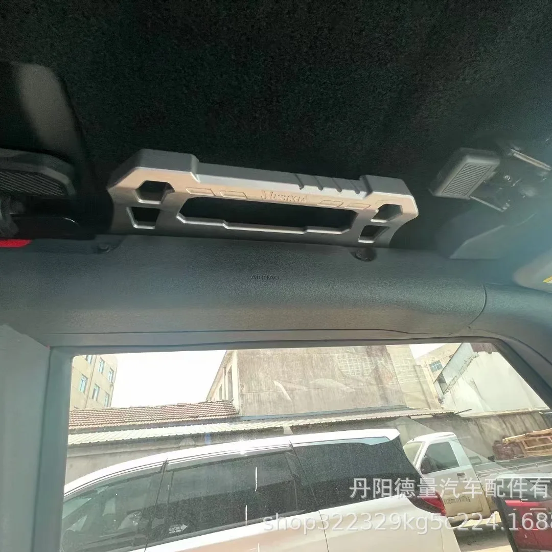 Suitable for 18-24 Jeep Wrangler handle on the car Modified handle handle JL Wrangler roof handle
Suitable for 18-24 Jeep Wrangler handle on the car Modified handle handle JL Wrangler roof handle