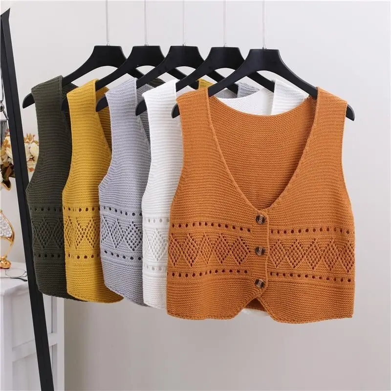 Pure Color Short Knitted V-Neck Sleeveless Single Button Cardigan Vest Hollow out Versatile Spring Autumn Women's Fashion
Pure Color Short Knitted V-Neck Sleeveless Single Button Cardigan Vest Hollow out Versatile Spring Autumn Women's Fashion