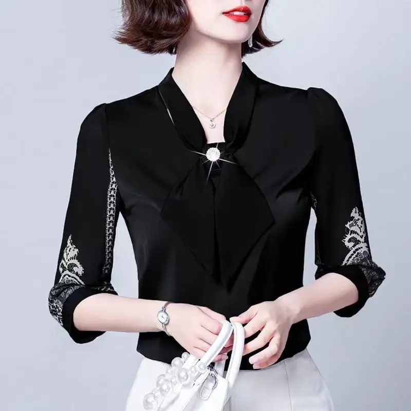 Women's Bow Elegant Chiffon Shirt Spring Summer Wild Loose Pullover Lace 3/4 Sleeve Temperament Urban Fashion Women Blouses 2022
Women's Bow Elegant Chiffon Shirt Spring Summer Wild Loose Pullover Lace 3/4 Sleeve Temperament Urban Fashion Women Blouses 2022