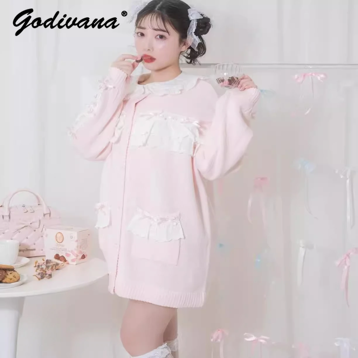 Cute Girl Sweet Lace Decorative Long Knitted Cardigan New Autumn and Winter Cute Pink Sweater Coat
Cute Girl Sweet Lace Decorative Long Knitted Cardigan New Autumn and Winter Cute Pink Sweater Coat