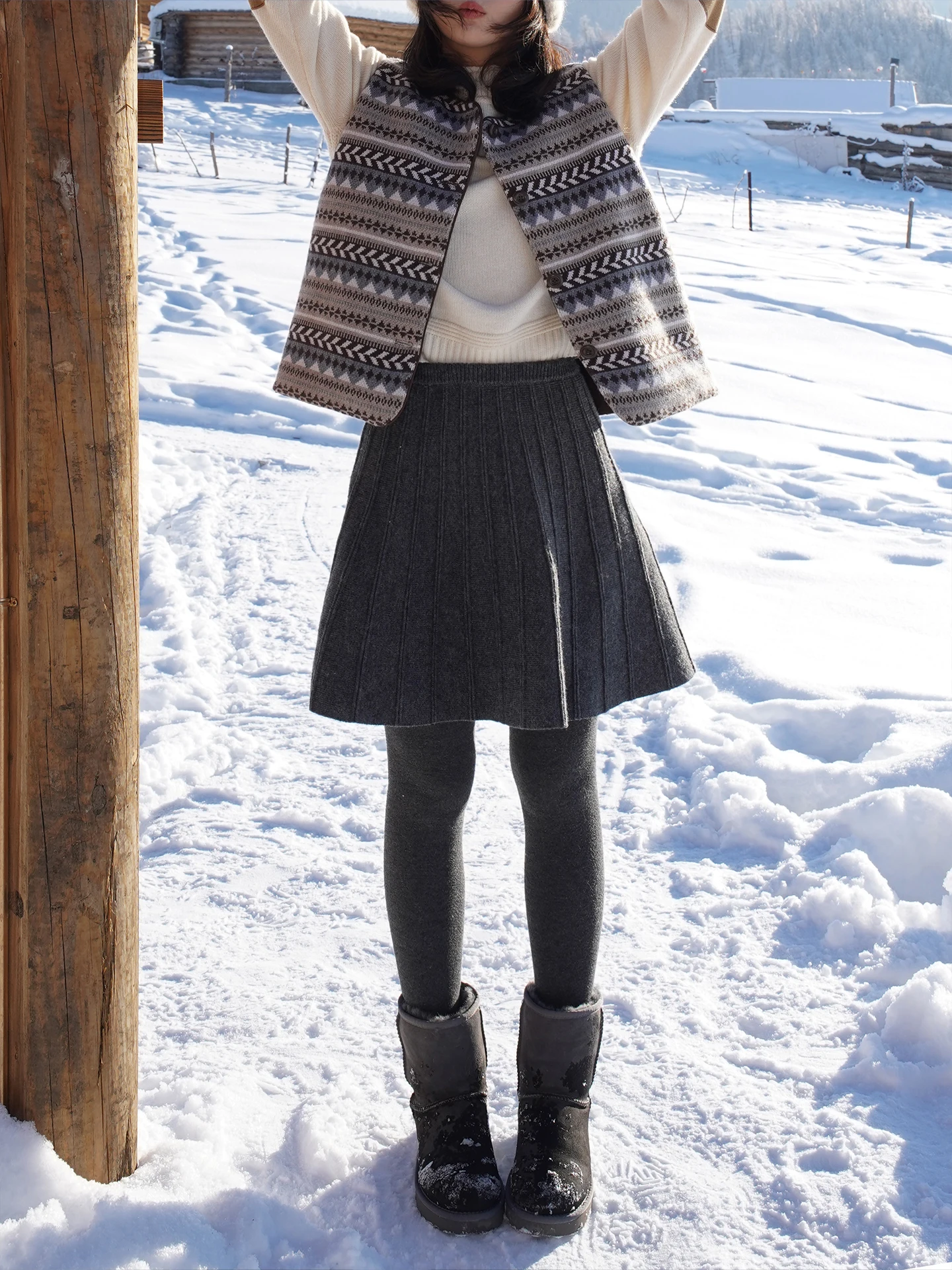 Французская вязаная шерстяная юбка А-силуэта с высокой талией и эффектом «Chic Twist» для повседневной носки, из нейлоновой ткани
Французская вязаная шерстяная юбка А-силуэта с высокой талией и эффектом «Chic Twist» для повседневной носки, из нейлоновой ткани