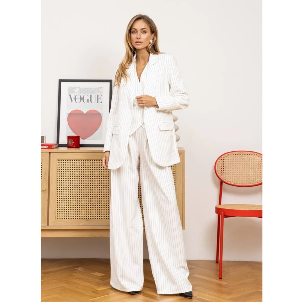White Striped Suits for Women 3 Piece Chic One Button Peak Lapel Outfits Smart Casual Daily Office Lady Elegant Pants Sets
White Striped Suits for Women 3 Piece Chic One Button Peak Lapel Outfits Smart Casual Daily Office Lady Elegant Pants Sets