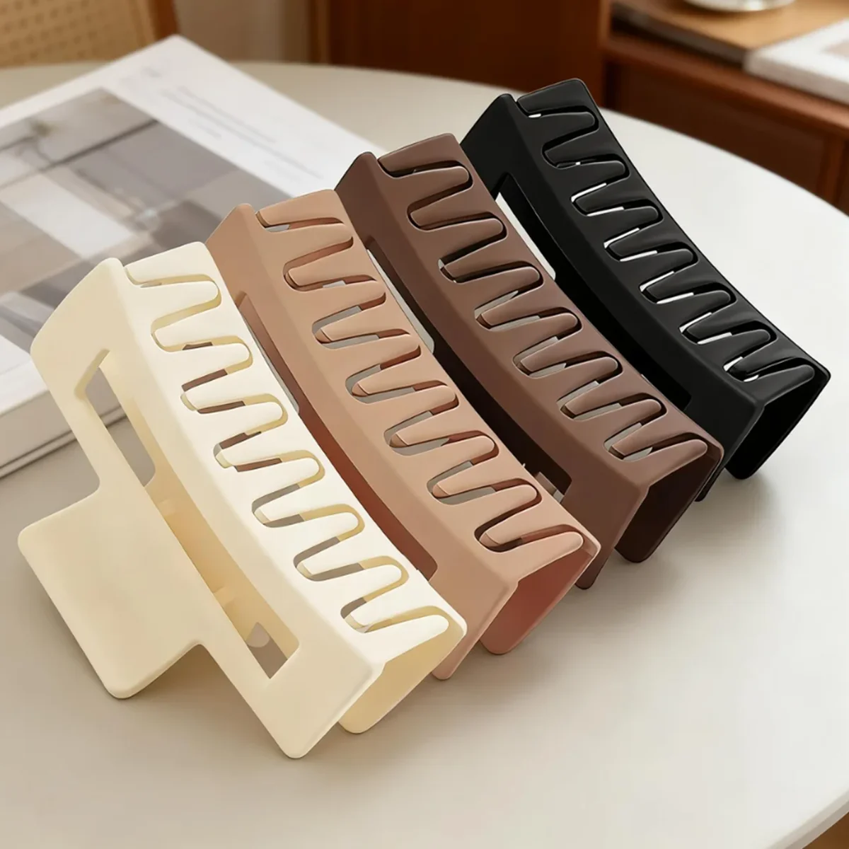 4Pcs/Set Women Girls Claw Clips Coffee Black Hair Claw Nonslip Crab Hairpins Barrette Fashion Hair Accessories Gifts
4Pcs/Set Women Girls Claw Clips Coffee Black Hair Claw Nonslip Crab Hairpins Barrette Fashion Hair Accessories Gifts