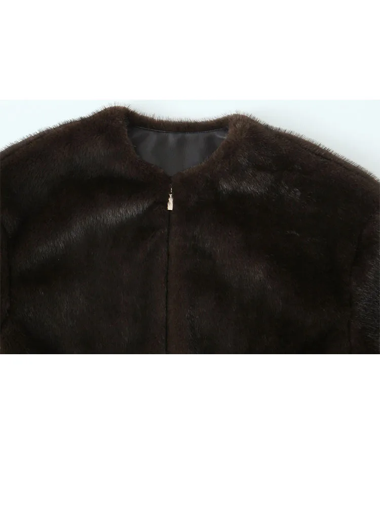 HH Женская зимняя модная универсальная куртка с круглым вырезом и длинными рукавами на молнии из искусственного меха Женская повседневная короткая куртка в уличном стиле
HH Женская зимняя модная универсальная куртка с круглым вырезом и длинными рукавами на молнии из искусственного меха Женская повседневная короткая куртка в уличном стиле