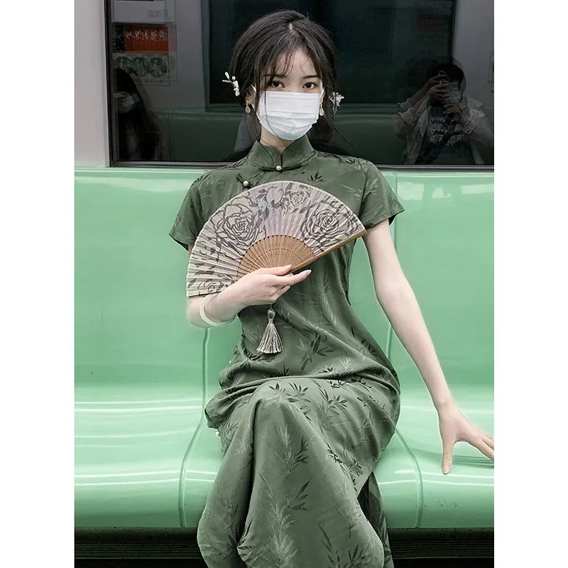 Improved Green Qipao Long Elegant Chinese Style Dresses Women Bambo Print Cheongsams Vintage Vestidos Casual Dress Hanfu
Improved Green Qipao Long Elegant Chinese Style Dresses Women Bambo Print Cheongsams Vintage Vestidos Casual Dress Hanfu