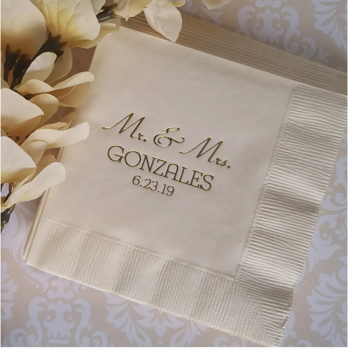 Персонализированные Коктейльные салфетки Mr & Mrs, свадебные коктейльные салфетки, Новые салфетки для приема, салфетки для юбилея
Персонализированные Коктейльные салфетки Mr & Mrs, свадебные коктейльные салфетки, Новые салфетки для приема, салфетки для юбилея
