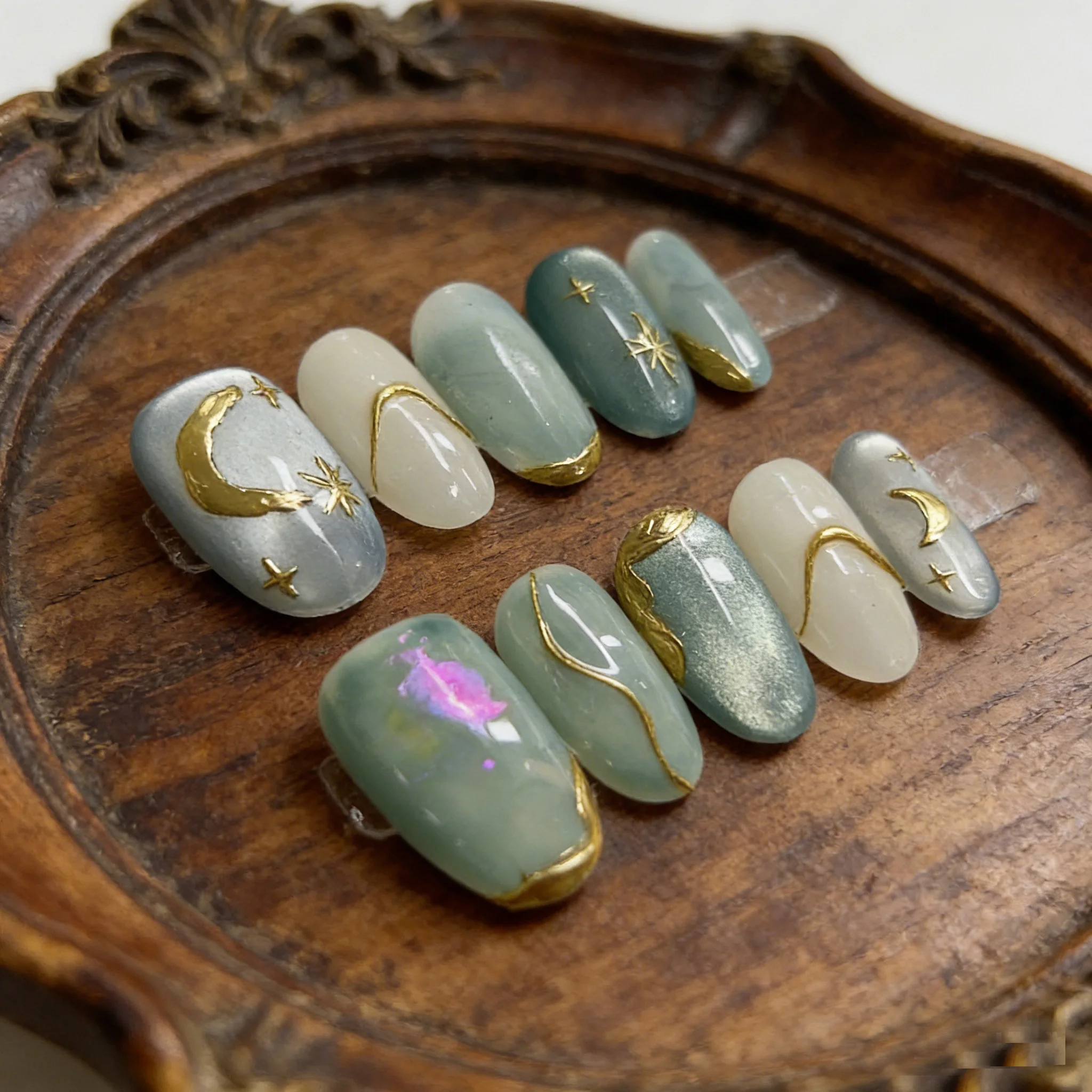 10pcs Star Moon Green Handmade Nails Subtle Glitter Cat's Eye Ombre Press on Nail Almond Fake Nail for Women&Girl False Nail
10pcs Star Moon Green Handmade Nails Subtle Glitter Cat's Eye Ombre Press on Nail Almond Fake Nail for Women&Girl False Nail