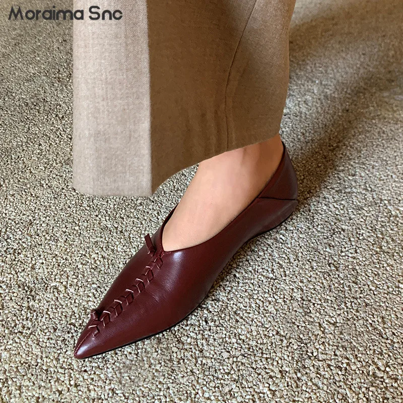 Full Leather Pointed Toe Loafers New Woven Flat Casual Soft Leather Shoes Simple Solid Color Women's Fashion Shallow Mouth Shoes
Full Leather Pointed Toe Loafers New Woven Flat Casual Soft Leather Shoes Simple Solid Color Women's Fashion Shallow Mouth Shoes