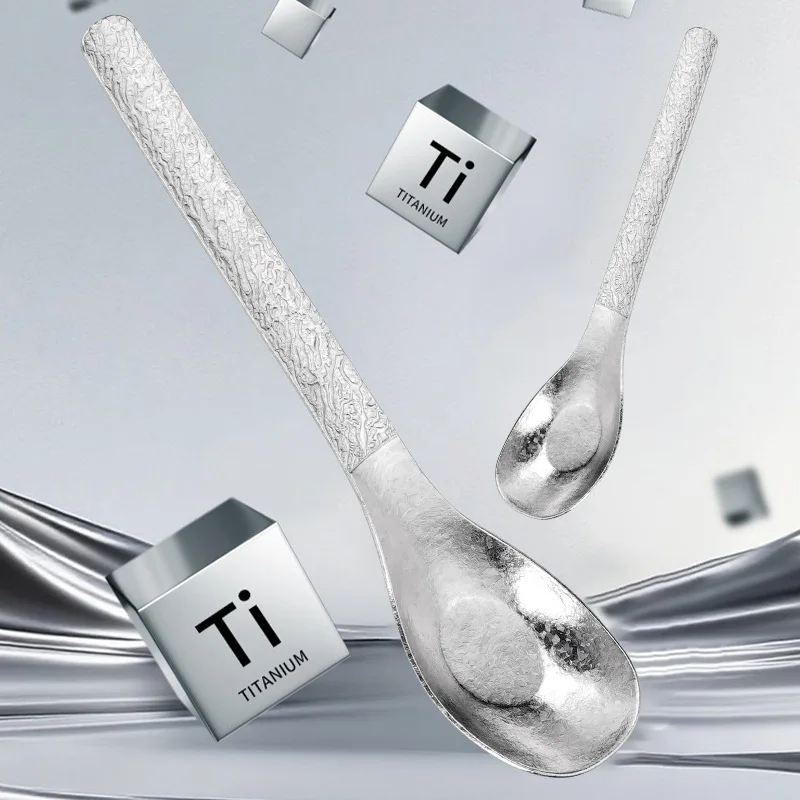 Утолщенная ложка из чистого титана, формованная в цельной, легкой и не горячей посудой из чистого титана.
Утолщенная ложка из чистого титана, формованная в цельной, легкой и не горячей посудой из чистого титана.