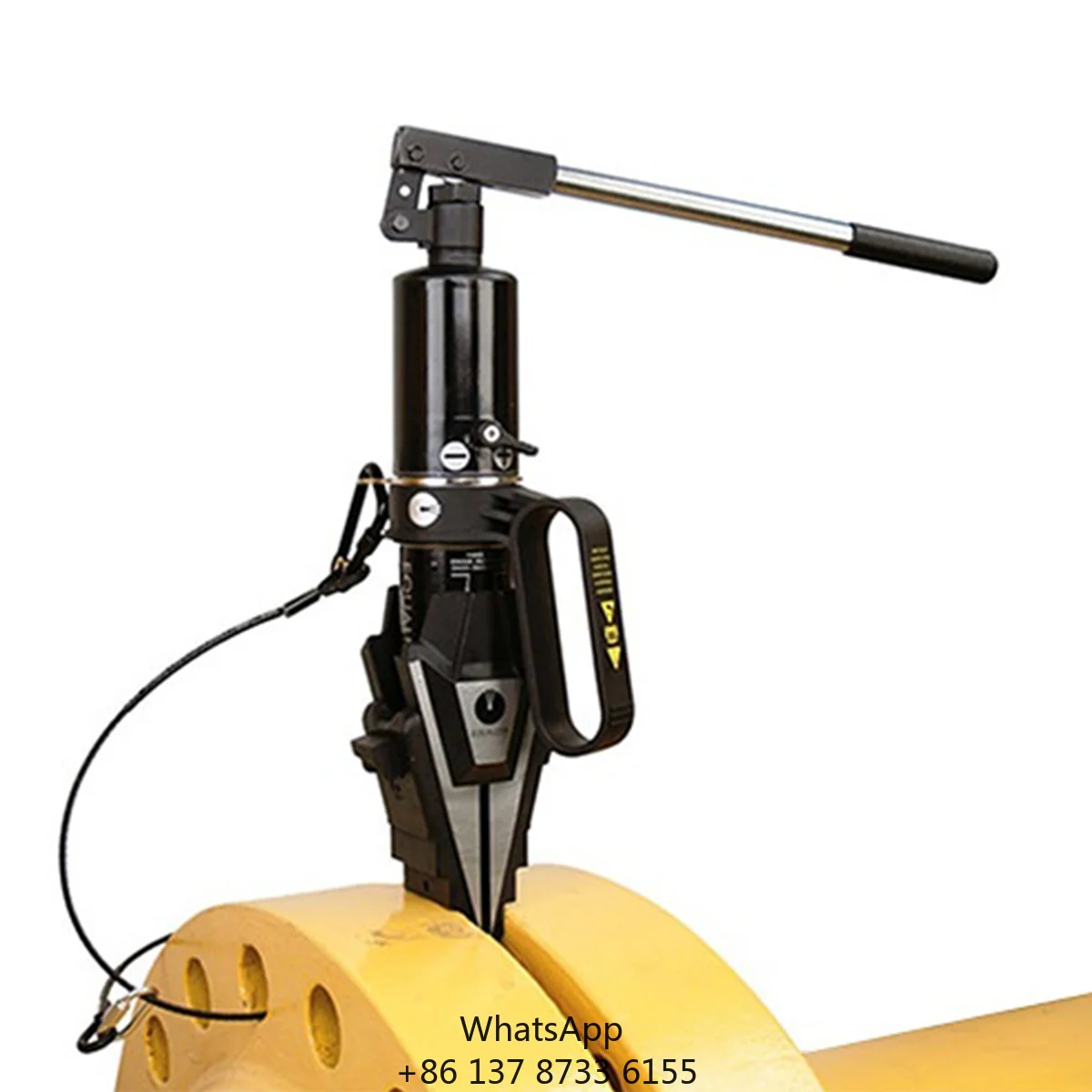 FSC-15, 15 Ton, Integral Hydraulic Wedge Spreader, Integrated Hand Pump, 81mm Maximum Spread, WIth Ce File
FSC-15, 15 Ton, Integral Hydraulic Wedge Spreader, Integrated Hand Pump, 81mm Maximum Spread, WIth Ce File