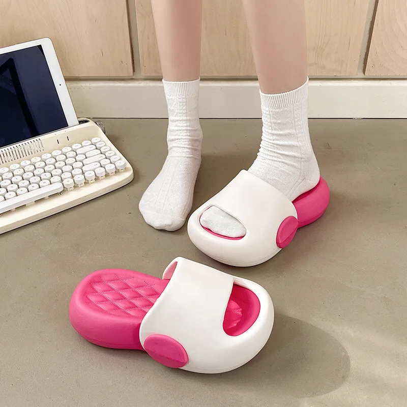 Stylish Color Blocked Home Slippers Women Thick Sole Cozy Anti Skid Indoor Slides Shoes Woman Two Tone Chunky Beach Slipper Girl
Stylish Color Blocked Home Slippers Women Thick Sole Cozy Anti Skid Indoor Slides Shoes Woman Two Tone Chunky Beach Slipper Girl