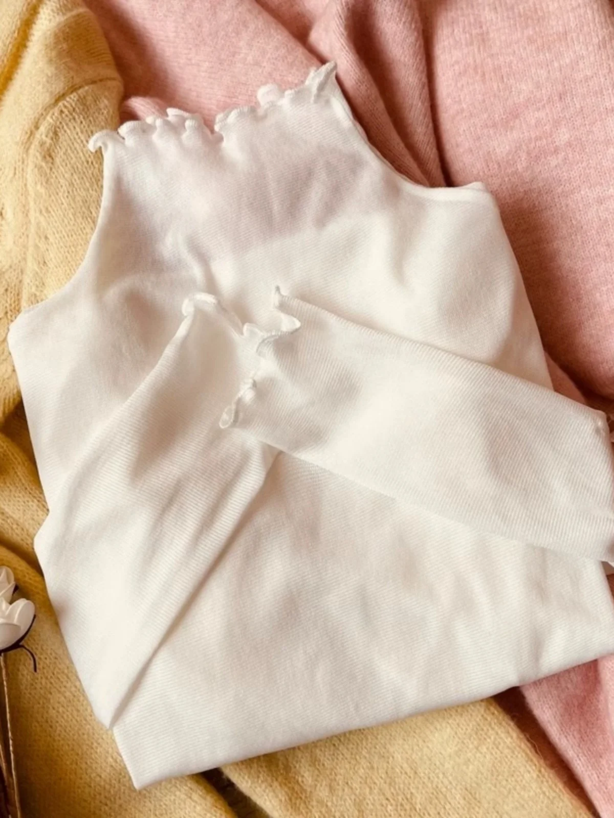 Lace Long Sleeve Fleece Lined Thickened Half High Collar Base Shirt Women's Spring Autumn Winter New Style Inner Wear Sweater...
Lace Long Sleeve Fleece Lined Thickened Half High Collar Base Shirt Women's Spring Autumn Winter New Style Inner Wear Sweater...