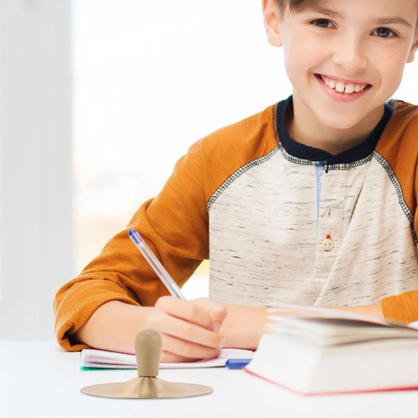 1Pair Children Percussion Instruments Mini Crash Cymbals Wooden Handles for Kids Hand Eye Coordination Rhythm Training Musical
1Pair Children Percussion Instruments Mini Crash Cymbals Wooden Handles for Kids Hand Eye Coordination Rhythm Training Musical