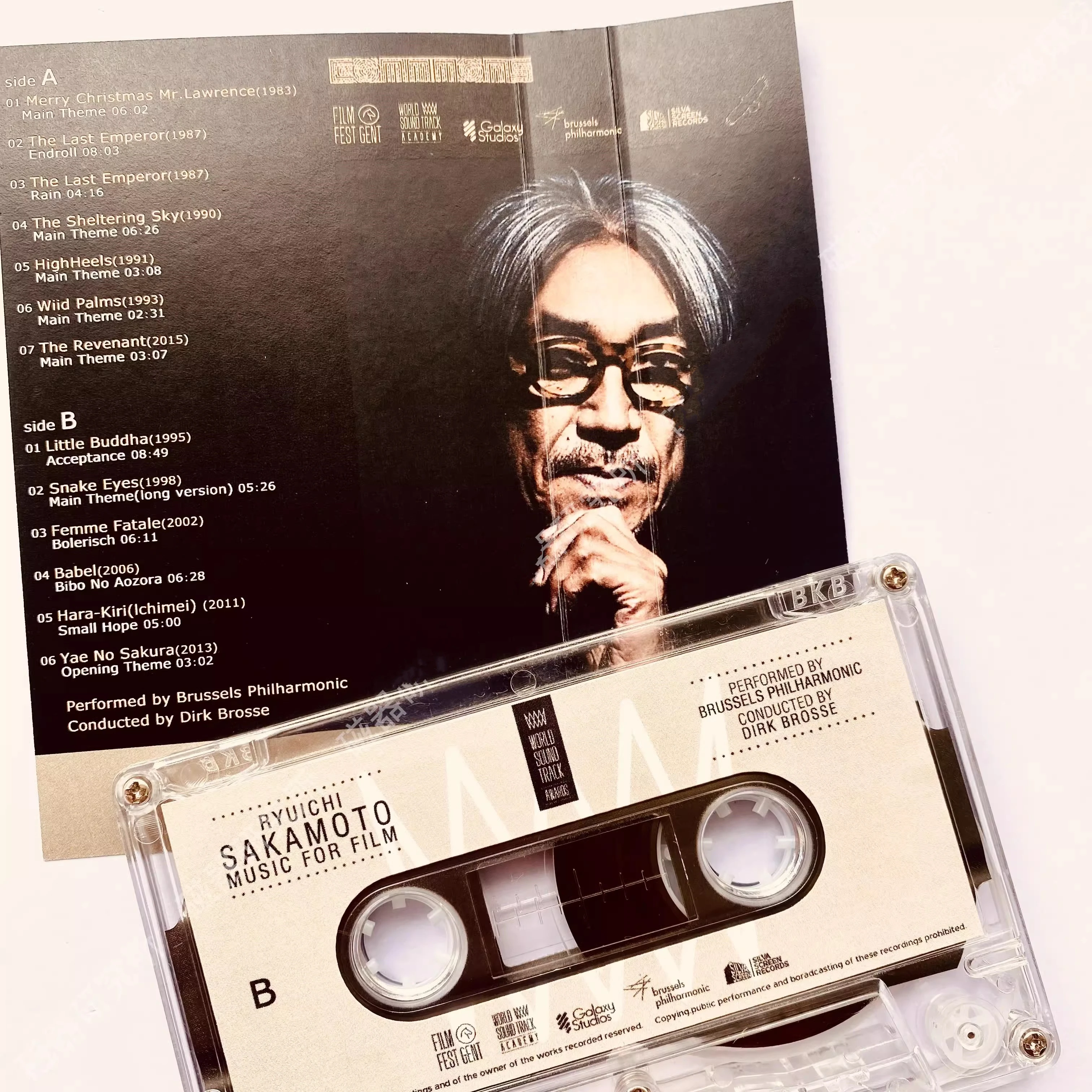 Classic Ryuichi Sakamoto Music Tape MUSIC FOR FILM Cosplay Cassette Soundtracks Box Walkman Car Tape Party Music Collection Gift
Classic Ryuichi Sakamoto Music Tape MUSIC FOR FILM Cosplay Cassette Soundtracks Box Walkman Car Tape Party Music Collection Gift