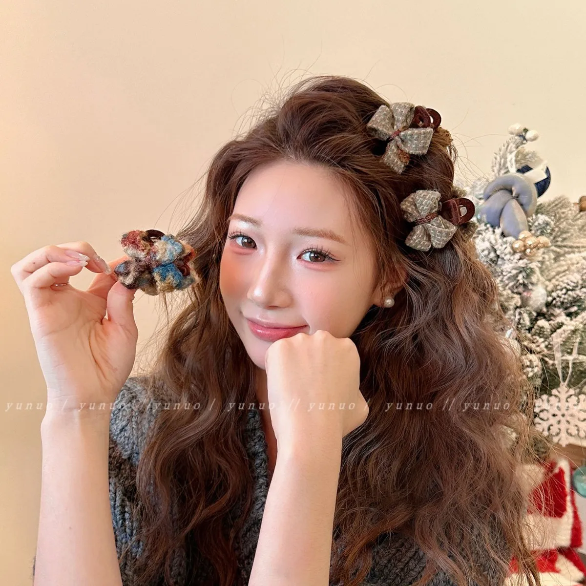 Super cute woolen bow princess head small grab clip female 2026 new hairpin side clip side bangs clip hairpin
Super cute woolen bow princess head small grab clip female 2026 new hairpin side clip side bangs clip hairpin