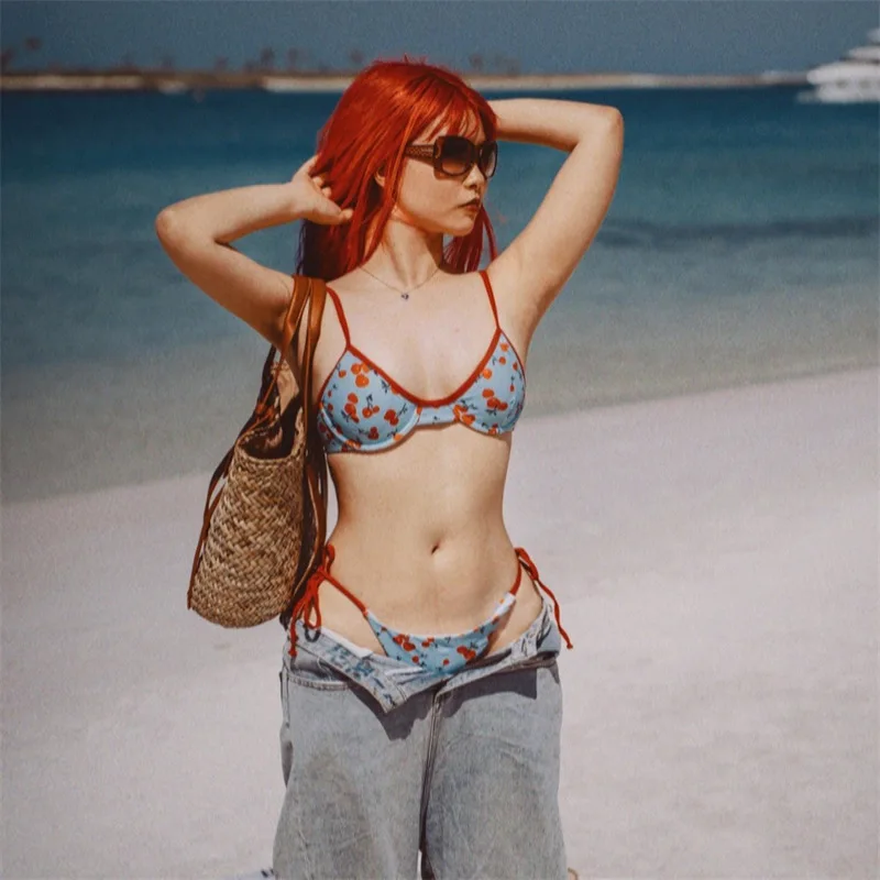2024 New Cute Cherry Small Breast Girl Steel Bracelet Sexy Bikini Split Swimwear Girl Bikini
2024 New Cute Cherry Small Breast Girl Steel Bracelet Sexy Bikini Split Swimwear Girl Bikini