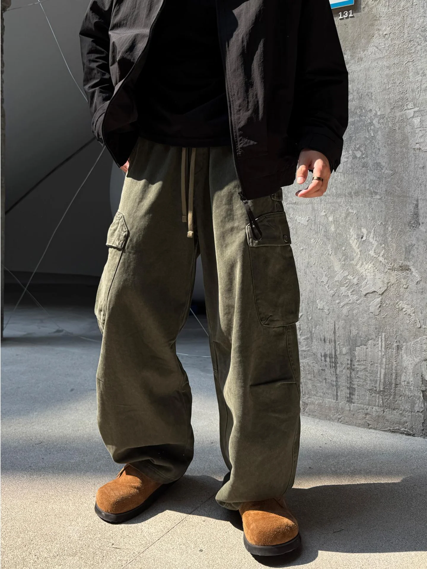 American Sle Men's Casual Pants Multi-ket Design Utili Workwear Trousers Autumn New Sle Match All Boots And Jaets
American Sle Men's Casual Pants Multi-ket Design Utili Workwear Trousers Autumn New Sle Match All Boots And Jaets