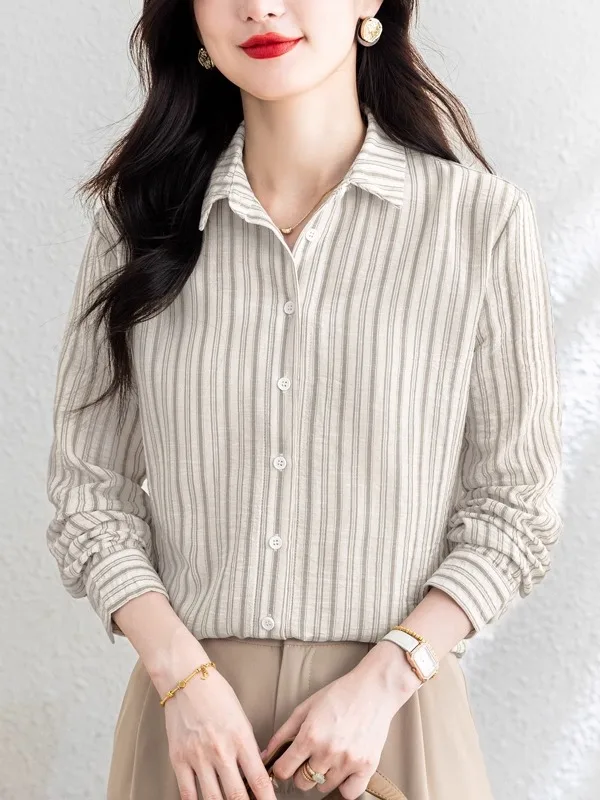 Женская осенняя новинка: элегантная полосатая блузка из хлопка и льна с длинным рукавом, дышащая, приятная к телу, высококачественная.
Женская осенняя новинка: элегантная полосатая блузка из хлопка и льна с длинным рукавом, дышащая, приятная к телу, высококачественная.