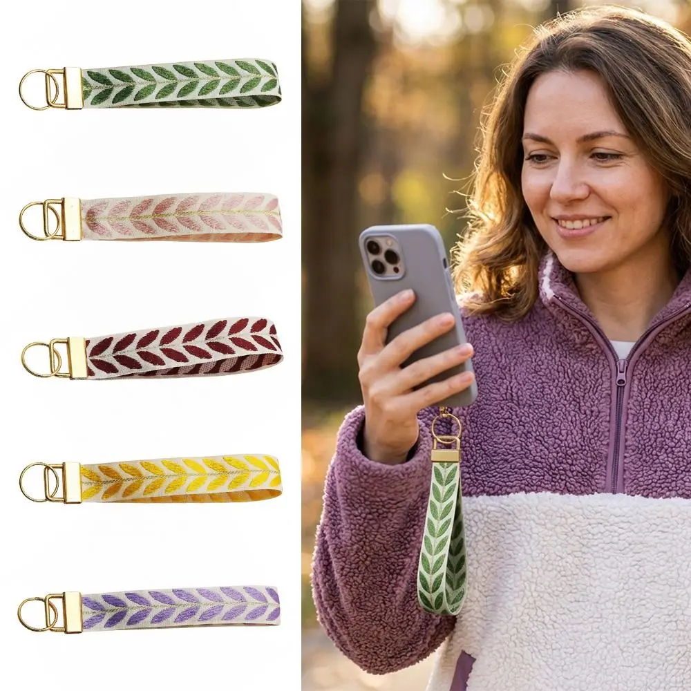 Cute Leaf Pattern Wristlet Strap with Keyrings Alloy Buckle Keychain Lanyard Short Wrist Rope Keys Wallets Holder Women
Cute Leaf Pattern Wristlet Strap with Keyrings Alloy Buckle Keychain Lanyard Short Wrist Rope Keys Wallets Holder Women