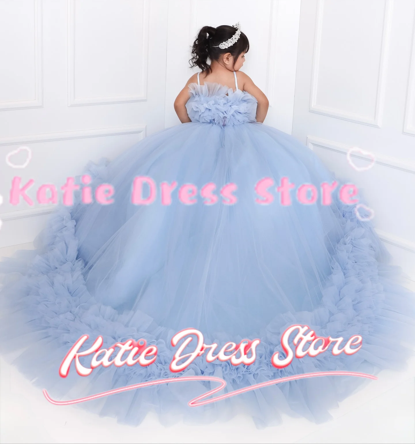 Shiny Sky Blue Flower Girl Dress For Wedding Tulle Sleeveless Puffy Kids Birthday Party First Communion Ball Gowns Customized
Shiny Sky Blue Flower Girl Dress For Wedding Tulle Sleeveless Puffy Kids Birthday Party First Communion Ball Gowns Customized