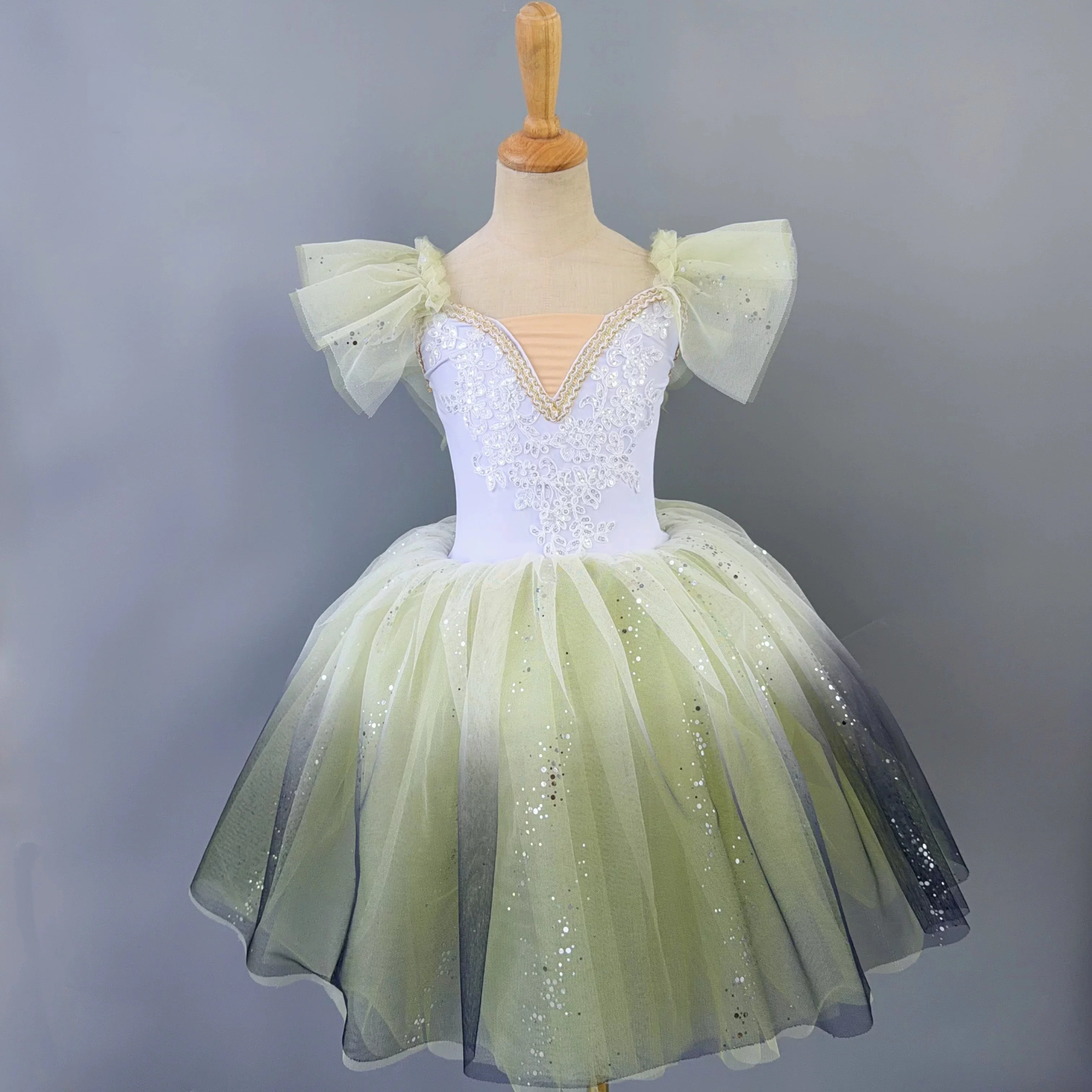 Gradient Romantic Long Ballet Tutu Dress Girl's Sequin Dance Skirt Modern Dance Princess Ballet Skirts Performance Costumes
Gradient Romantic Long Ballet Tutu Dress Girl's Sequin Dance Skirt Modern Dance Princess Ballet Skirts Performance Costumes