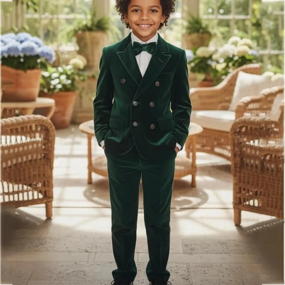 Green Velvet Boy Suits For Wedding 2 Pieces Double Breasted Kid Clothes Sets Party Children Tuxedos Costume Outfit (Jacket+Pant)
Green Velvet Boy Suits For Wedding 2 Pieces Double Breasted Kid Clothes Sets Party Children Tuxedos Costume Outfit (Jacket+Pant)