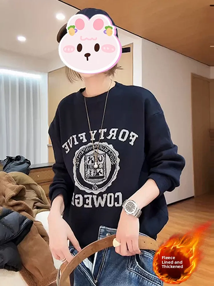 Retro American round Neck Fleece Lined Long Sleeve Women's Sweatshirt Letter Print Design Warm Top for Winter 2025
Retro American round Neck Fleece Lined Long Sleeve Women's Sweatshirt Letter Print Design Warm Top for Winter 2025