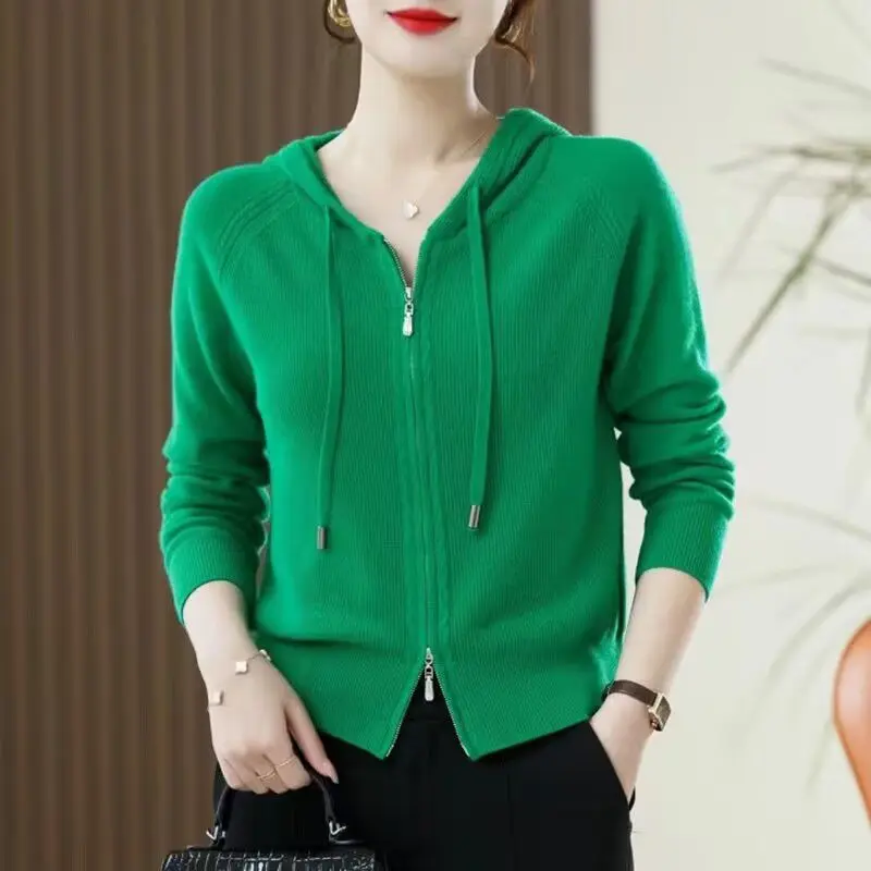 Women Sweater Cardigan Jacket SpringAutumn Double Zipper Solid Long-sleeved Short Hooded Knitted Sweater Coat Female Casual Top
Women Sweater Cardigan Jacket SpringAutumn Double Zipper Solid Long-sleeved Short Hooded Knitted Sweater Coat Female Casual Top