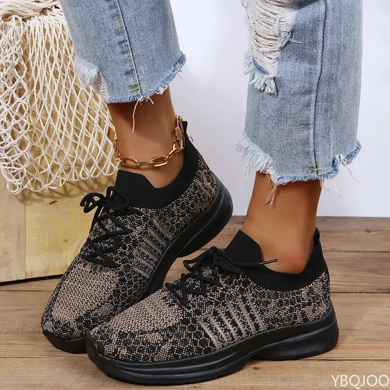 2022 Fashion Unisex Sneakers Breathable Women's Sneakers New Casual Sports Male Sneakers Light Tennis Female Shoes
2022 Fashion Unisex Sneakers Breathable Women's Sneakers New Casual Sports Male Sneakers Light Tennis Female Shoes