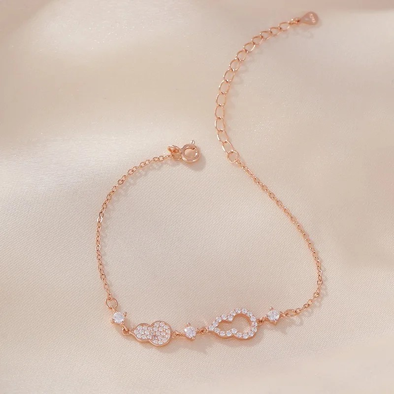 Luxury Jewelry Sets Luxury Woman Bracelet Links Matching Bracelets Nana Yhpup Heart Stainless Steel Bracelet for Man Boho Punk
Luxury Jewelry Sets Luxury Woman Bracelet Links Matching Bracelets Nana Yhpup Heart Stainless Steel Bracelet for Man Boho Punk