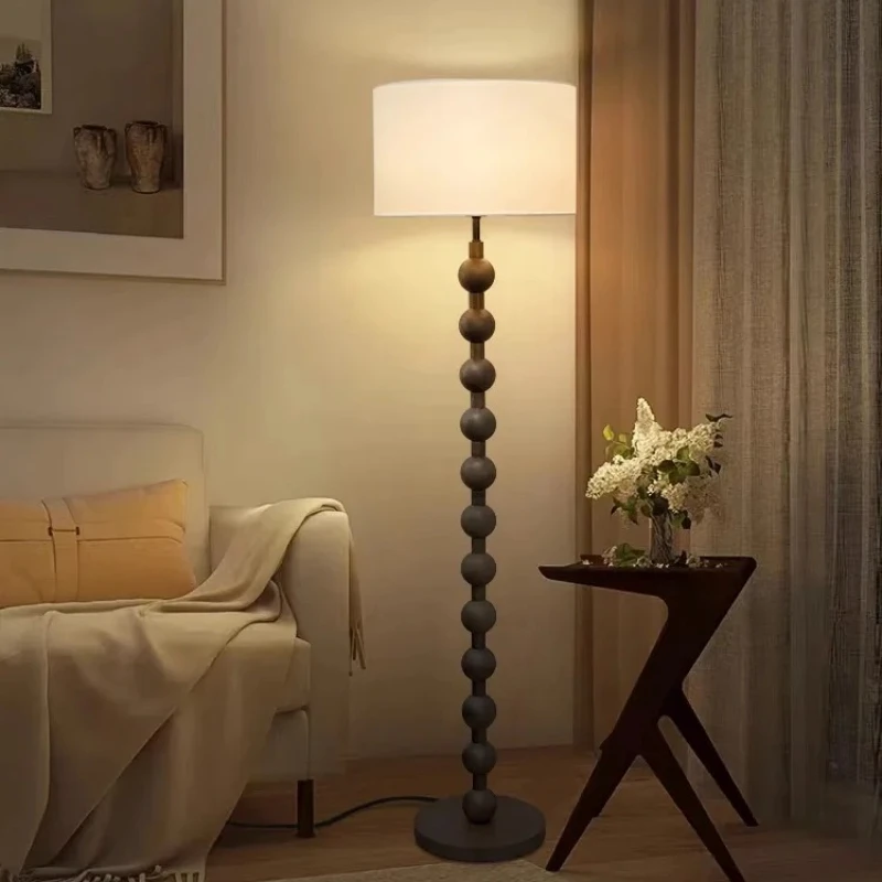 American Retro Medieval Floor Lamp Designer Living Room Bedroom Study Bedsides Offical Home Decoration Vertical Lamp Luminaires
American Retro Medieval Floor Lamp Designer Living Room Bedroom Study Bedsides Offical Home Decoration Vertical Lamp Luminaires