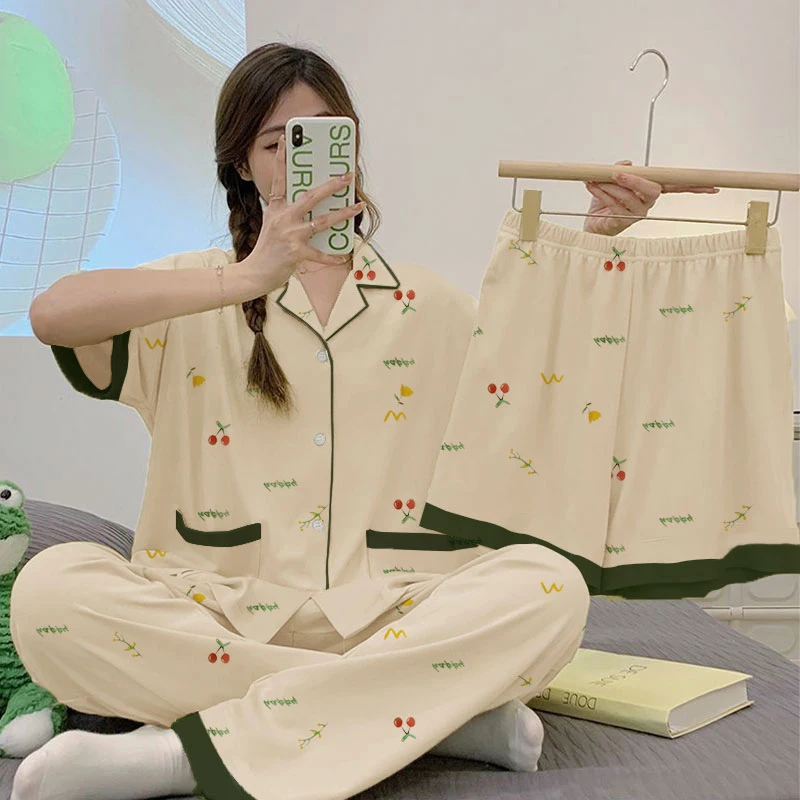 Summer New Style Women's Pajamas Short Sleeve New Large Size Loose Summer Thin Three-piece Trousers Home Clothes
Summer New Style Women's Pajamas Short Sleeve New Large Size Loose Summer Thin Three-piece Trousers Home Clothes