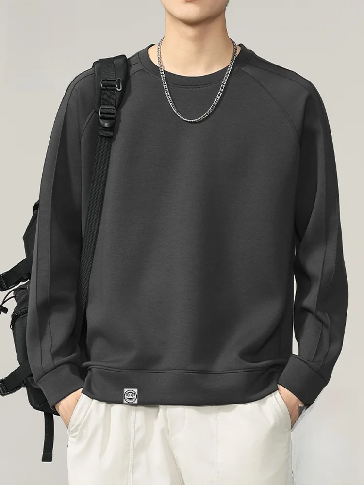 Мужская футболка с длинным рукавом, свободного кроя, повседневная, с круглым вырезом, для осени, из смесового полиэстера и хлопка, молодежная мода
Мужская футболка с длинным рукавом, свободного кроя, повседневная, с круглым вырезом, для осени, из смесового полиэстера и хлопка, молодежная мода