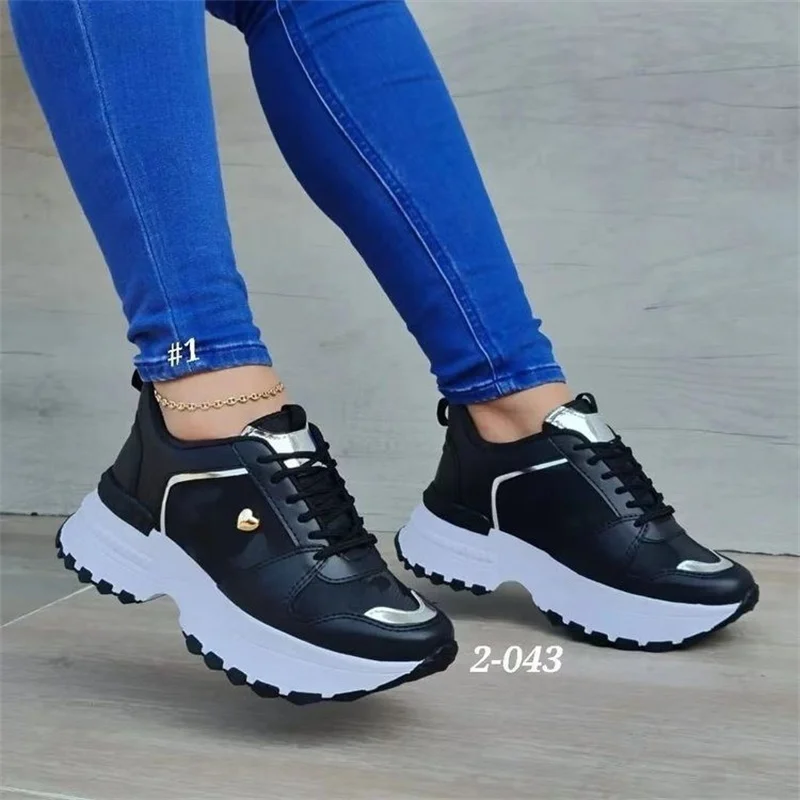 2023 New Breathable Vulcanized Shoes Women Casual Platform Sneakers Summer Thick Bottom Low Top Large Size Canvas Casual Shoes
2023 New Breathable Vulcanized Shoes Women Casual Platform Sneakers Summer Thick Bottom Low Top Large Size Canvas Casual Shoes