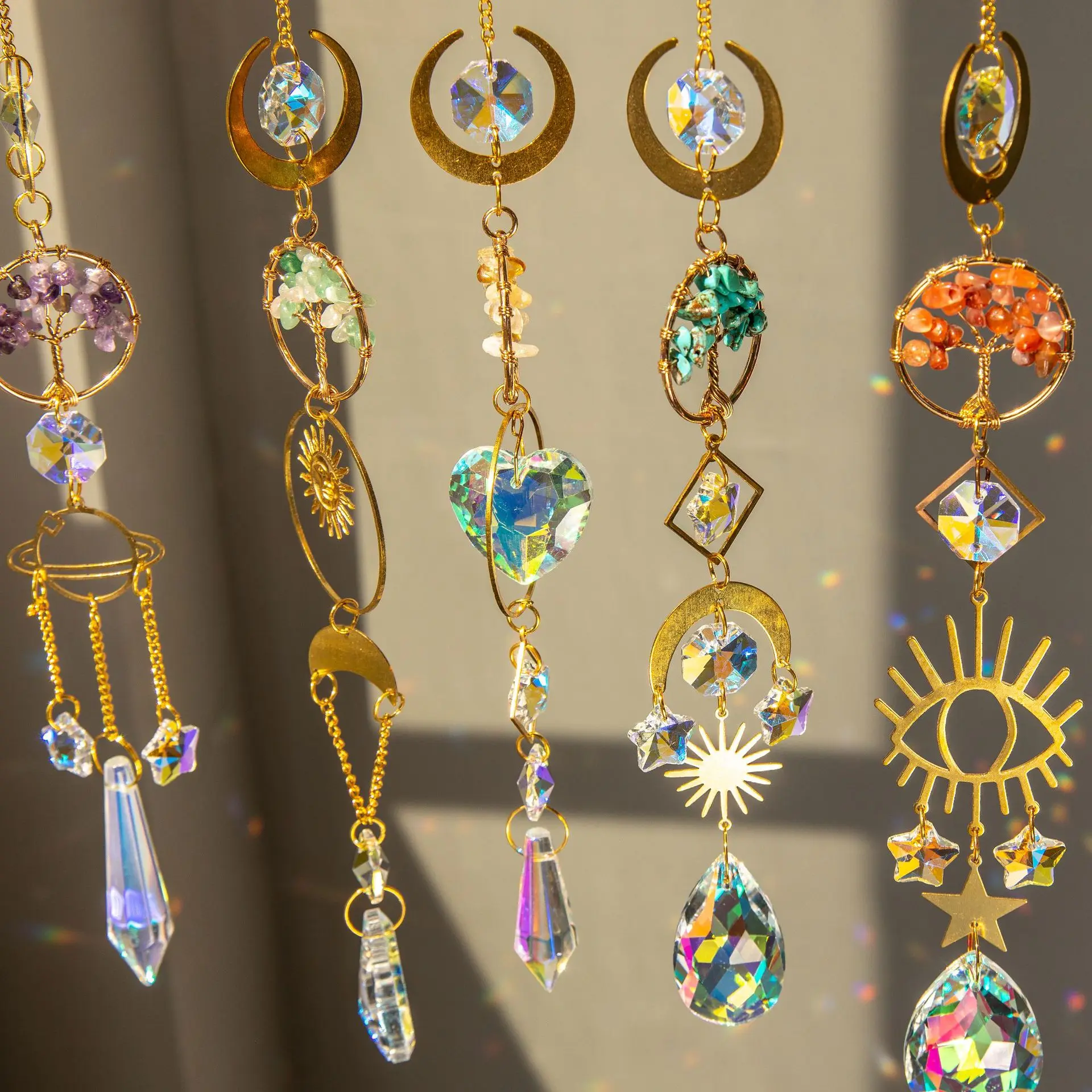 Tree of Life Agate Moon Suncatcher Crystal Pendant Prisms Rainbow Wind Chimes for Home Garden Window Christmas Tree Decoration
Tree of Life Agate Moon Suncatcher Crystal Pendant Prisms Rainbow Wind Chimes for Home Garden Window Christmas Tree Decoration