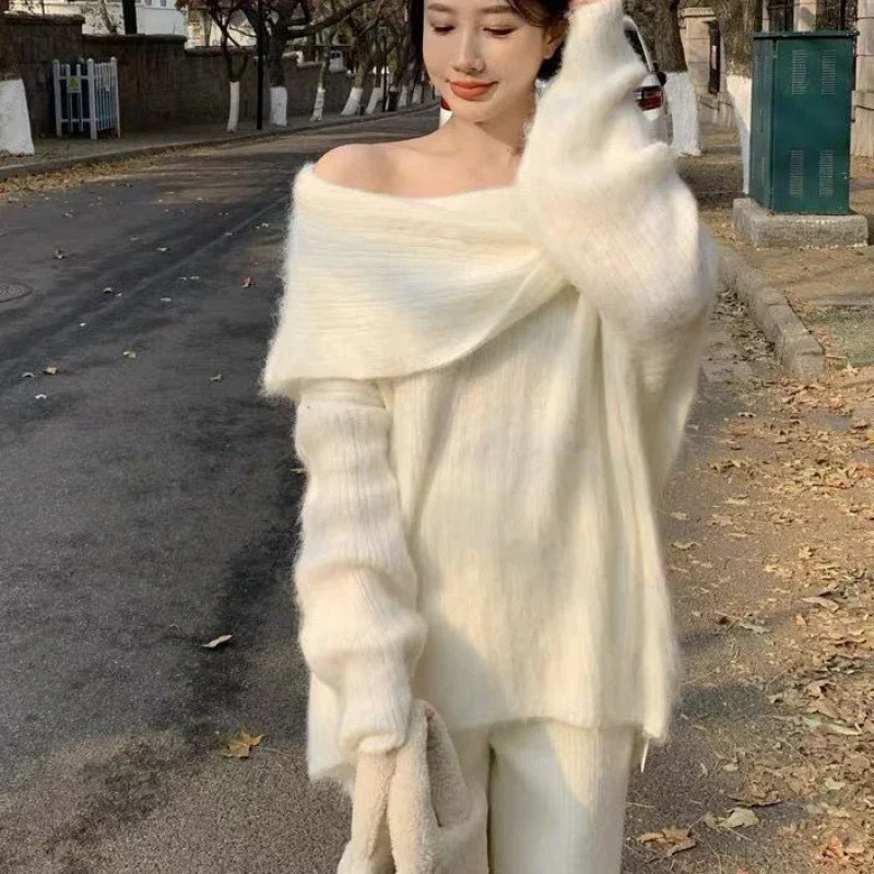 Spring and Autumn New Sweaters Women's Mid Length Slouchy White Off Shoulder Loose Style Knitted Shirt Top Y2k Clothes
Spring and Autumn New Sweaters Women's Mid Length Slouchy White Off Shoulder Loose Style Knitted Shirt Top Y2k Clothes