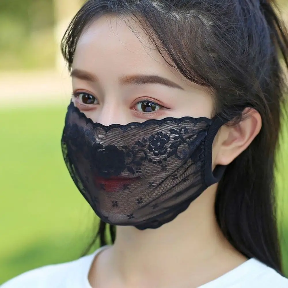 Fashion Breathable Sunscreen Veil Elastic Ultra-thin Face Cover UV Protection Lace Design Cycling Mask For Women and Girls
Fashion Breathable Sunscreen Veil Elastic Ultra-thin Face Cover UV Protection Lace Design Cycling Mask For Women and Girls